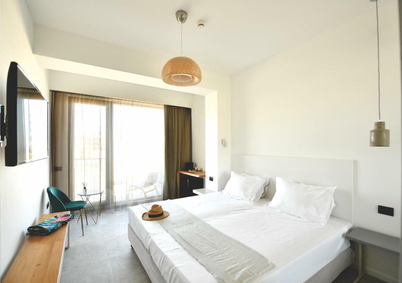 Lemon Cliff Luxury B&B 마마이아 외부 사진