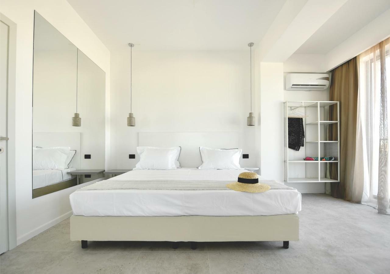 Lemon Cliff Luxury B&B 마마이아 외부 사진